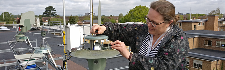 Biometeorologist forecasts aphids and plant pathogens